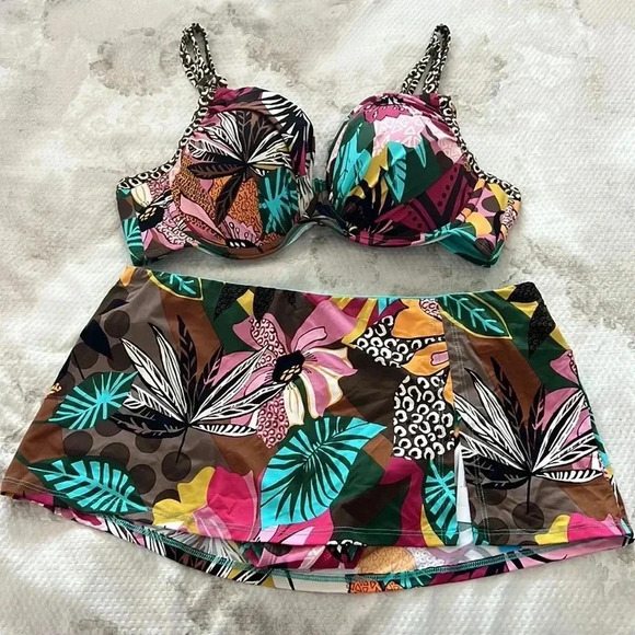 Bleu Rod Beattie Run Wild Contour Bikini Top And Skirted Bottom - Picture 9 of 14